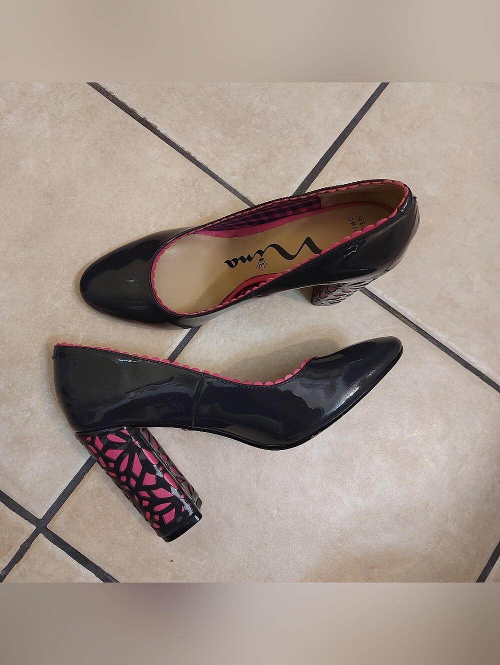 Nina Women's Patent Leather Pumps — Size 8 M - Picture 4 of 15